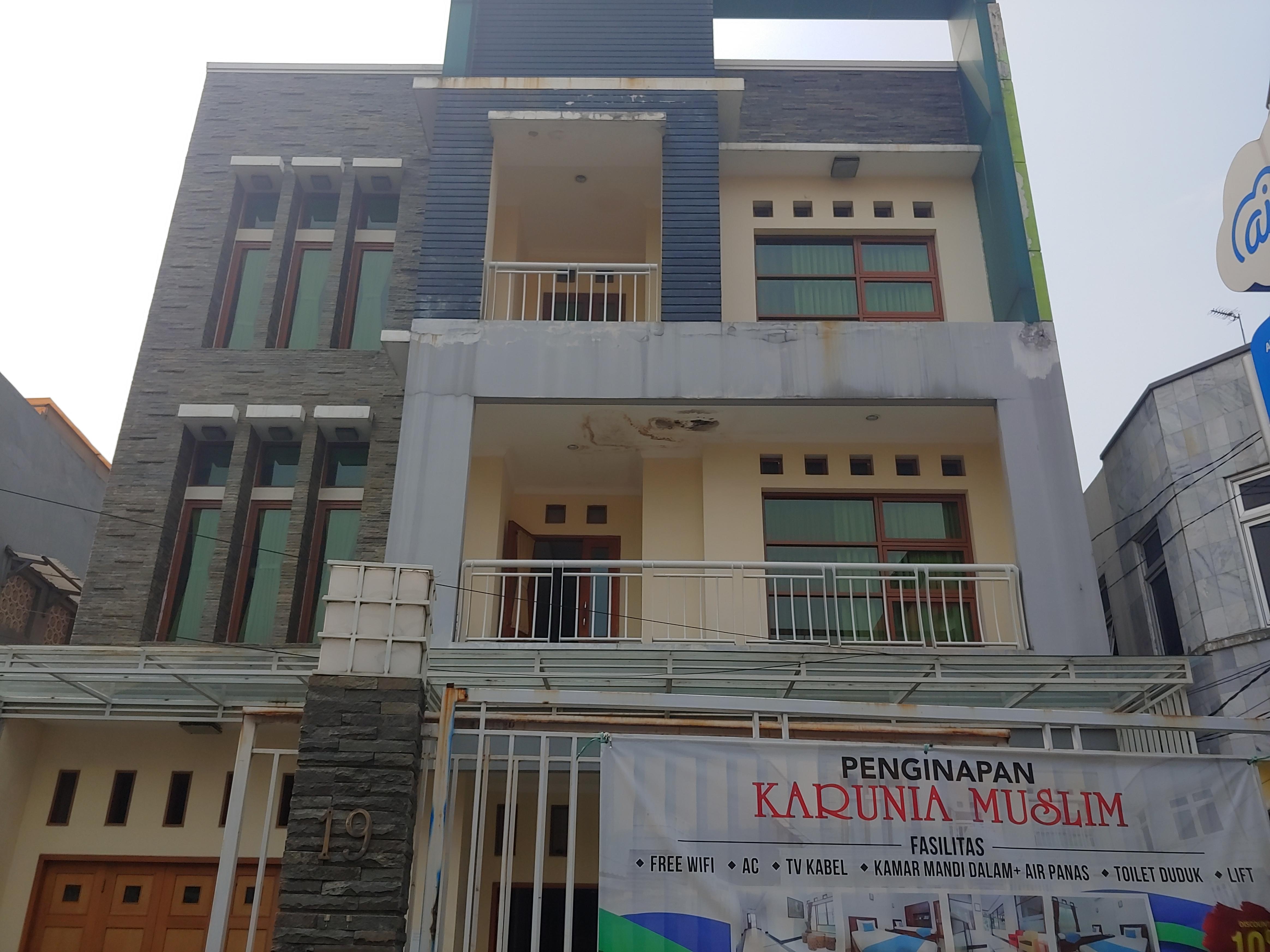 OYO 3894 Karunia Muslim Syariah Hotel Jakarta Bagian luar foto