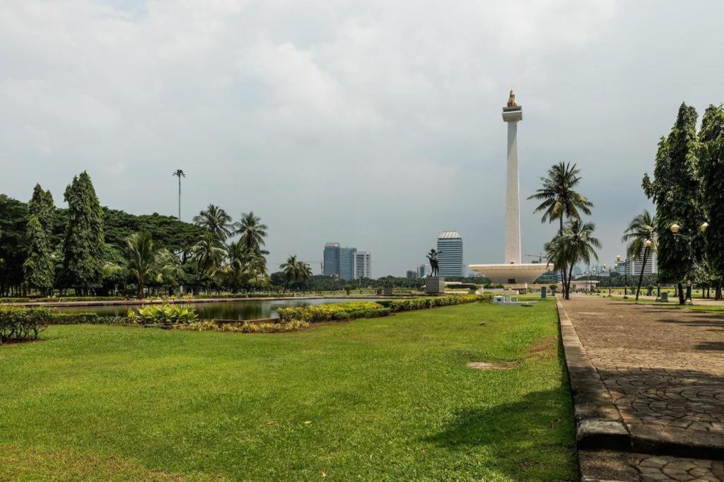 OYO 3894 Karunia Muslim Syariah Hotel Jakarta Bagian luar foto